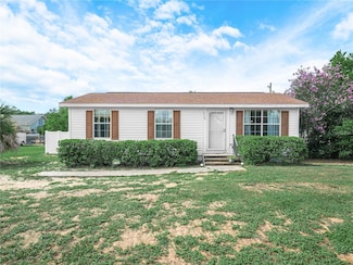 2568 Tall Palm Ave, Lake Wales, FL 33898