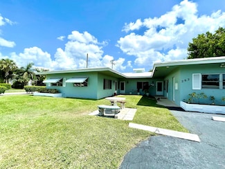 262 SE 9th Ave Unit A, Deerfield Beach, FL 33441