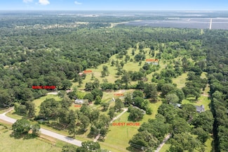 2400 Bowler Rd, Waller, TX 77484