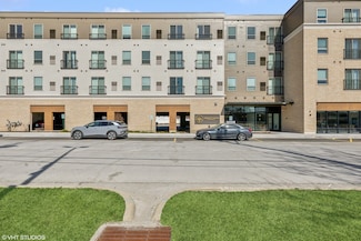 4800 157th St Unit 413, Oak Forest, IL 60452