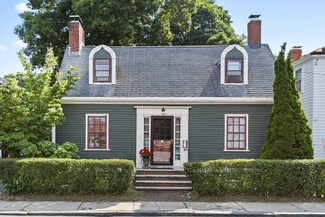 12 Thomas St, Jamaica Plain, MA 02130