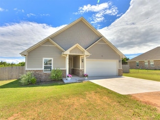 5461 Grassland Dr, Guthrie, OK 73044