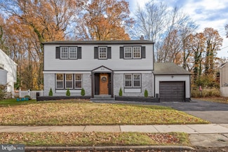 717 Sunset Dr, Somerdale, NJ 08083