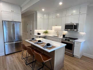 108 Saint Paul St Unit 2, Brookline, MA 02446