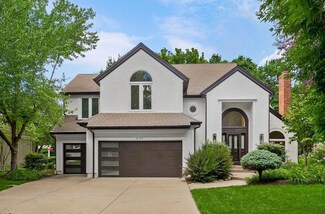 8148 Lingle Ln, Lenexa, KS 66215
