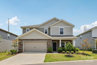 15023 Longmoore Dr, Charlotte, NC 28278