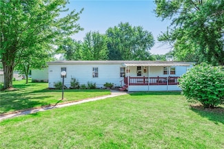 100 Raleigh Dr, Elyria, OH 44035