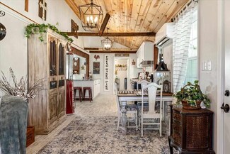 282353 E 1800 Rd, Comanche, OK 73529