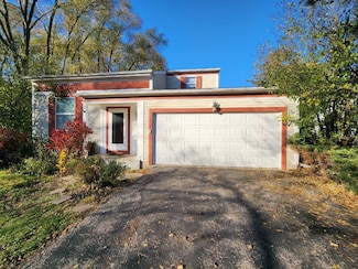1221 Calico Ave, Naperville, IL 60564