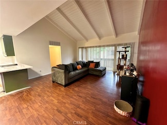 8601 International Ave Unit 271, Canoga Park, CA 91304