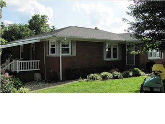 16635 Baehl Rd, Haubstadt, IN 47639