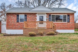 7000 Eichelberger Dr, Saint Louis, MO 63123