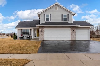 2210 James Kelley Ln, Beloit, WI 53511