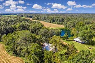 38569 Canelos Farm Rd, Truxton, MO 63381