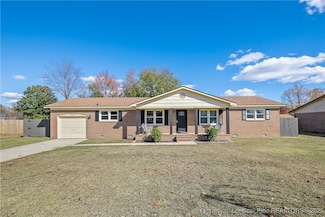 6516 Bonnie Bell Ln, Fayetteville, NC 28314