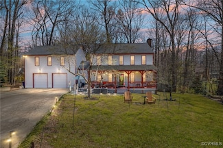 8802 E Wadsworth Place, North Chesterfield, VA 23236