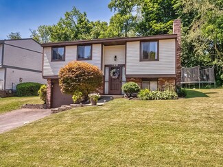 2631 Fox Chase Ct, Bridgeville, PA 15017