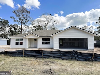 409 Old Mill Dr, St. Marys, GA 31558