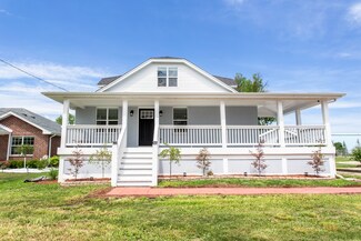 7810 W 73rd St, Bridgeview, IL 60455