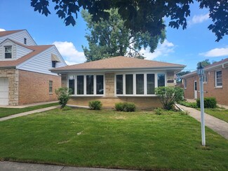 5014 Jarvis Ave, Skokie, IL 60077