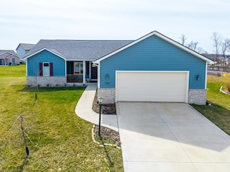 690 Eli Run Ct, Angola, IN 46703