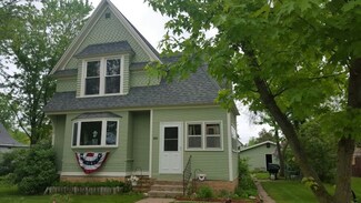 322 N 2nd St, Muscoda, WI 53573