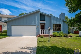 5732 SW Quail Cove Cir, Topeka, KS 66614