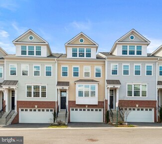 4368 High Oak Ln Unit 16, Fairfax, VA 22030