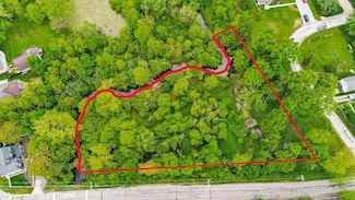 000 Pinneys Ct, Chesterton, IN 46304