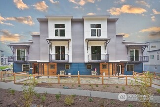 4252 Traverse Dr Unit 4, Bellingham, WA 98226