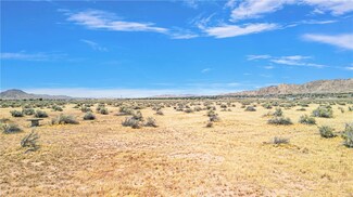 1 Ocotilla Rd, Apple Valley, CA 92307