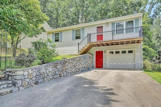 3825 Welcome Valley Rd SE, Roanoke, VA 24014