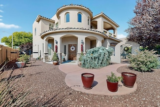 331 Manuel Sanchez Place SW, Albuquerque, NM 87105