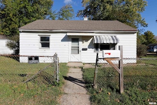 3203 W Proctor Place, Peoria, IL 61605