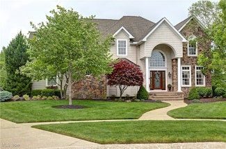 31919 Fieldstone Cir, Avon Lake, OH 44012