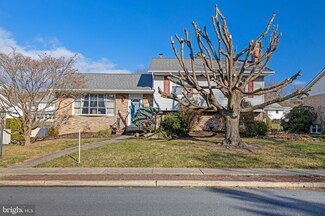 13 Hearthstone Dr, Reading, PA 19606