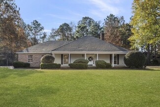 42 W Temple Rd, Petal, MS 39465