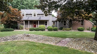 2690 Deer Trail, Niles, OH 44446