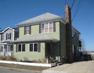 164 Denver St, Fall River, MA 02721