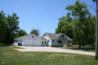 8688 Jericho Rd, Bridgman, MI 49106