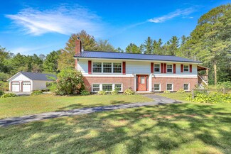 1056 U S 2, Rumford, ME 04276