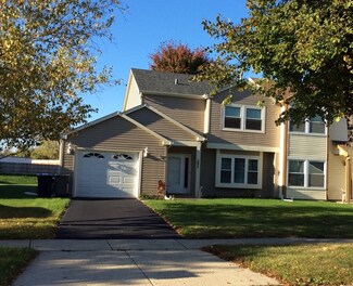 292 Chaparral Cir, Elgin, IL 60120
