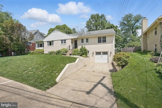2719 N Pollard St, Arlington, VA 22207