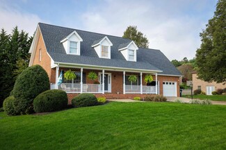 355 Confederacy Dr, Penn Laird, VA 22846