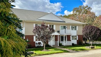 1371 Mendon Rd Unit 15, Woonsocket, RI 02895