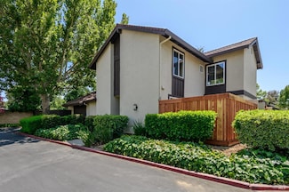 181 Fairoaks Dr, Vacaville, CA 95688