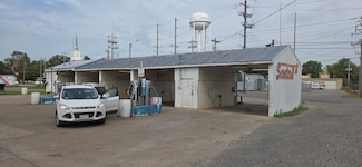 139 S Walnut St, Steele, MO 63877