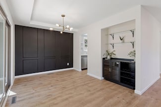 2209 Stroden Cir, Golden Valley, MN 55427
