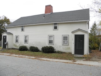 29 Union St, Moosup, CT 06354