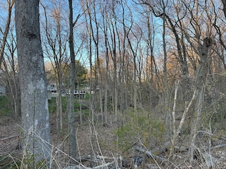 5 Commonwealth Ave, Auburn, MA 01501